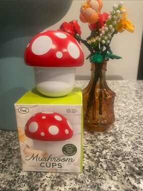 NWB FRED Mushroom Nesting Measuring Cups